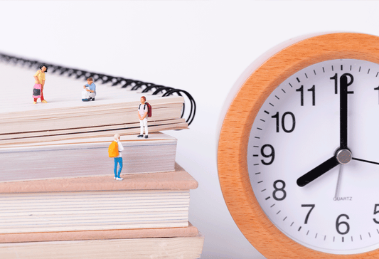 ¿Cuánto tarda publicar un libro? Tiempos y etapas